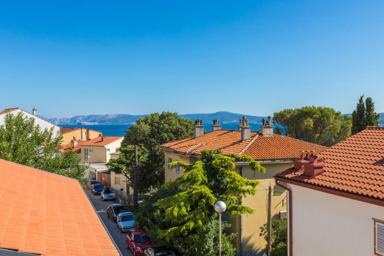 Klement Apartment Crikvenica Exterior photo